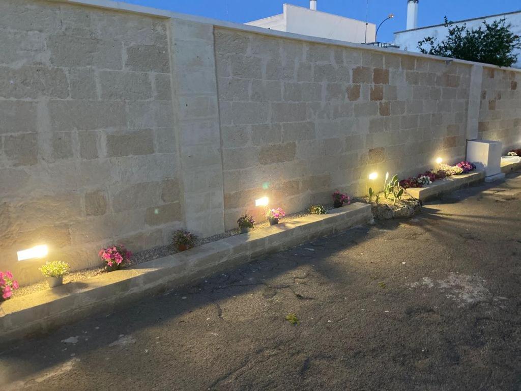 Viro House Bed & Breakfast Squinzano Bagian luar foto